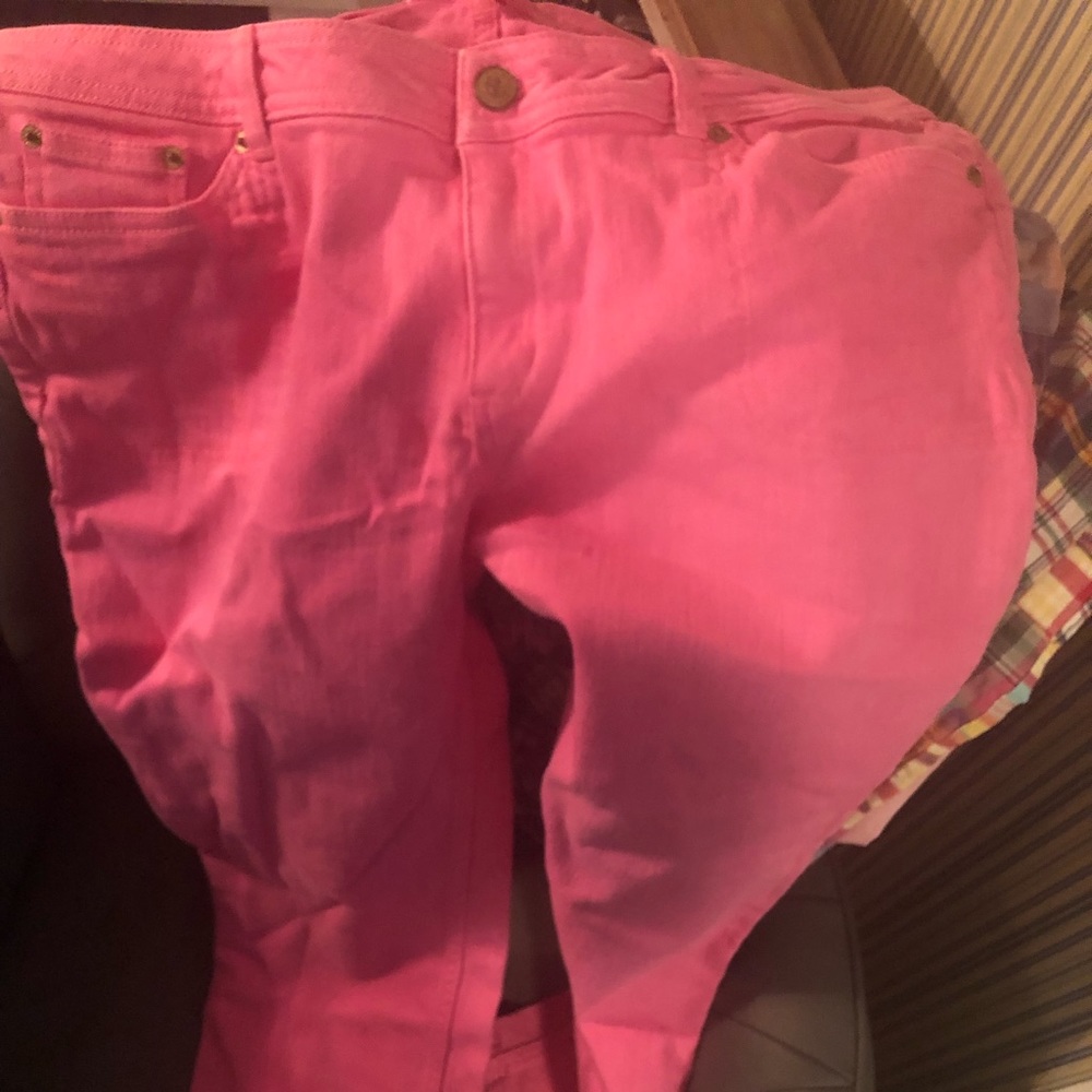 Women’s LP jeans in fantastic bubblegum pink denim.